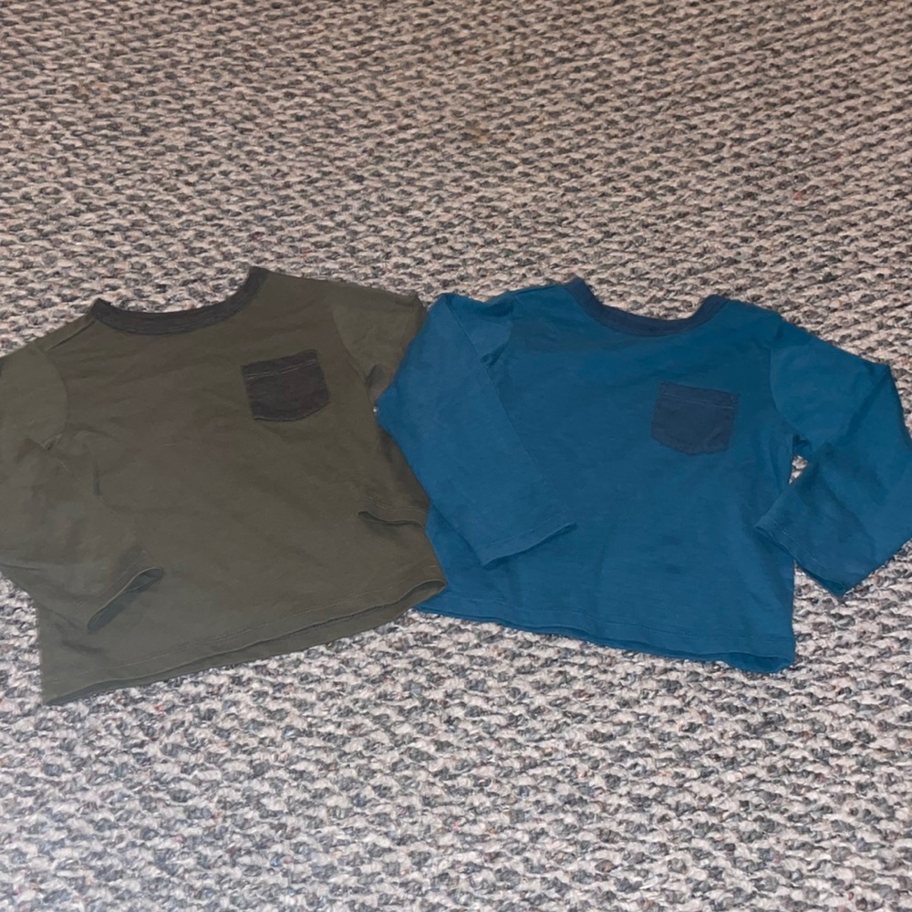 Long sleeve pocket tees 2T